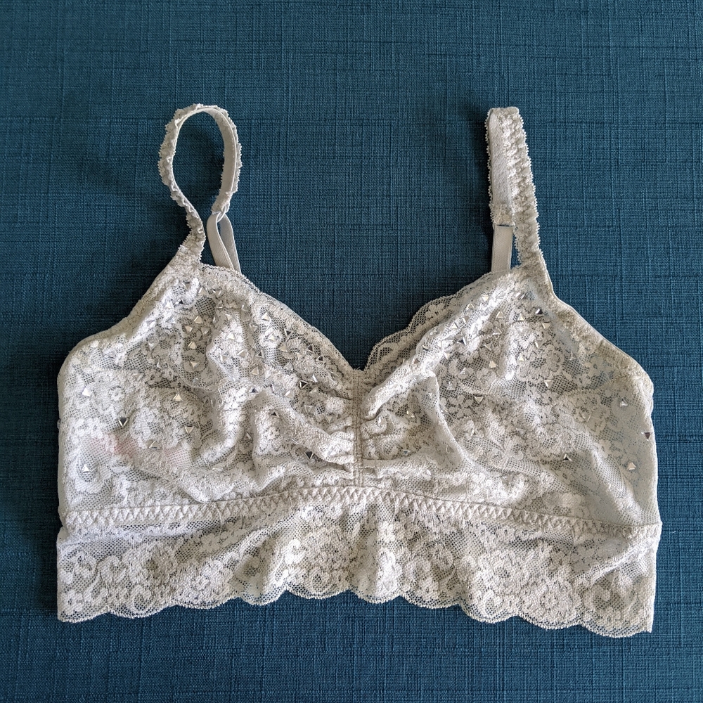 VS PINK Rhinestone Lace Bralette M
